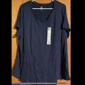 NWT falls creek navy blue Vneck shirt-womens